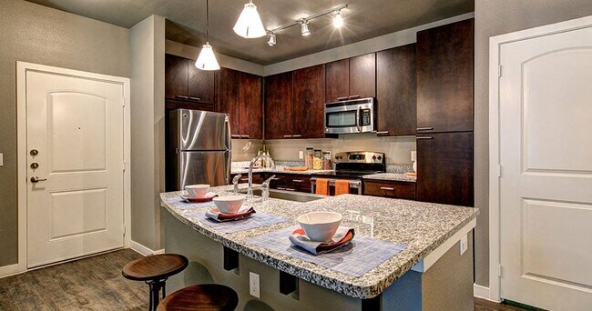 The Oasis at Pavilion Park Apartments