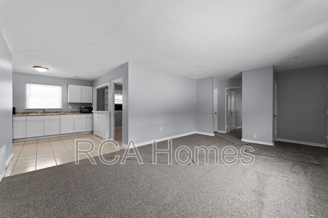 Building Photo - 6262 E 24th St