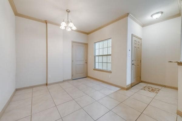 1579 Cozy Dr