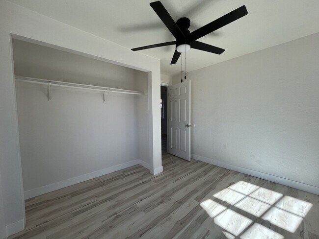 Photo - NewB RV T 1211 Unidad 1211