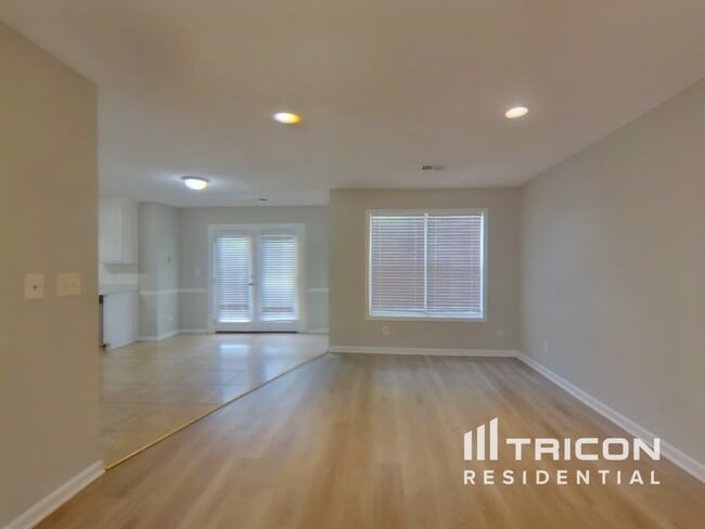 Photo - 134 Hunters Chase