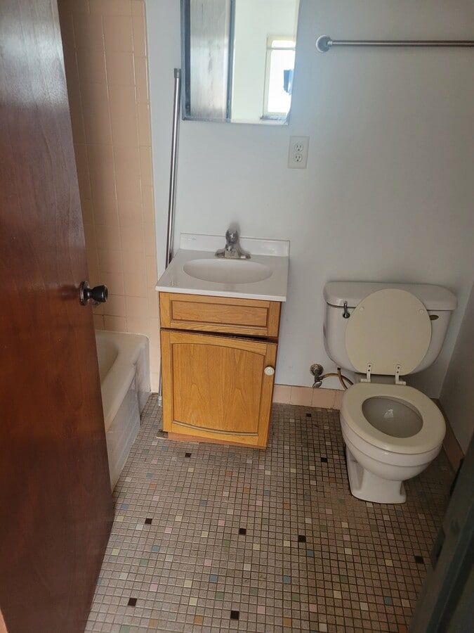 Photo - 6535 Beloit Rd Unit 2