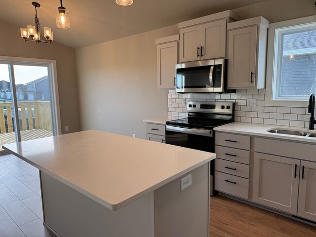 Photo - Horace ND - Available December 1st