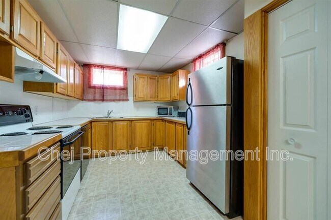 Photo - 14723-14787 87 Ave NW Unit B