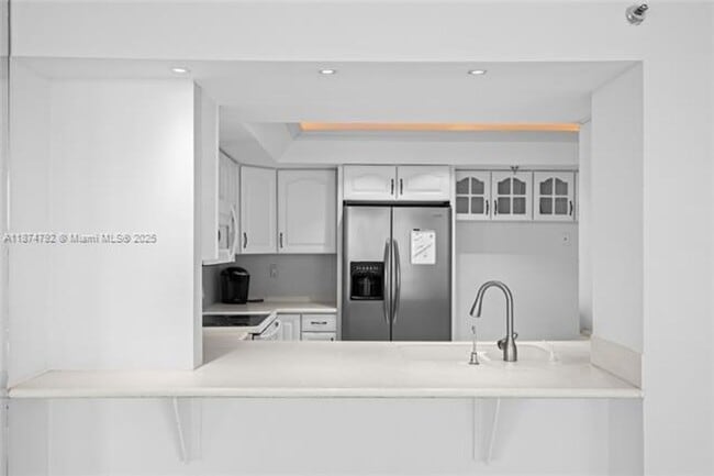 Photo - 520 Brickell Key Dr Unit 520 Brickell Key Dr  A705