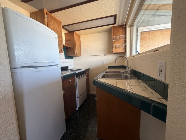 Photo - 663 SE Parrott St Unit 663 1/2