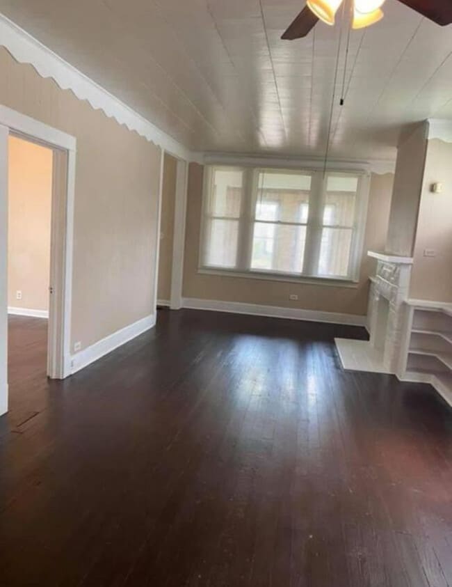 Photo - 717 Covert Ave