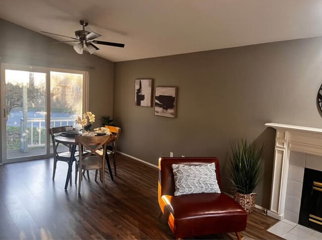 Photo - 15464 Chestnut Dr SE