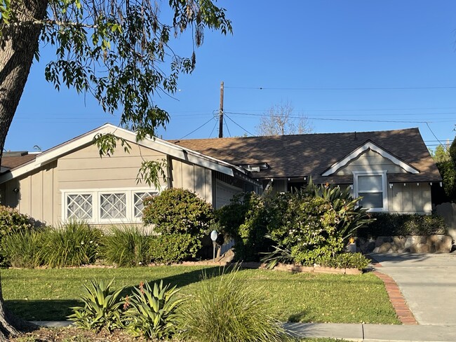 Building Photo - 3406 Wade St