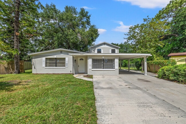 Photo - 5805 N 43rd St Unidad SI ID1244333P