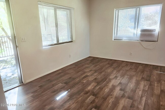 Photo - 114 S Virginia St Unidad A