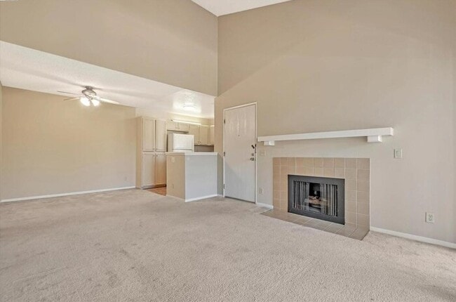 Photo - Cozy Penthouse Condo in Gated Community with Pools & In-Unit Laundry Unit APT 312