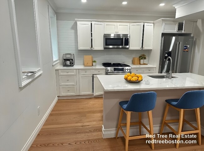 Photo - 14 Mt Hood Rd Unit 2