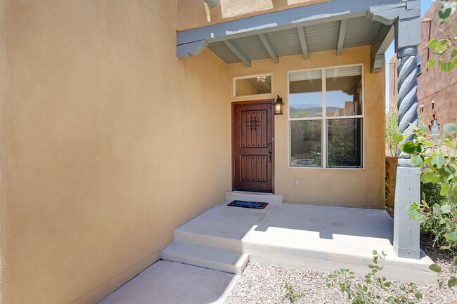 Photo - 6215 Goldfield Pl NE
