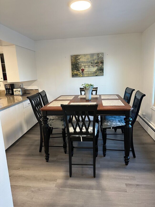 Photo - 521 N St Unidad A