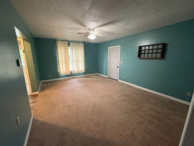 Photo - 600 Schultz St Unit Apt B