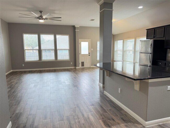 Photo - 2483 Santa Barbara Loop