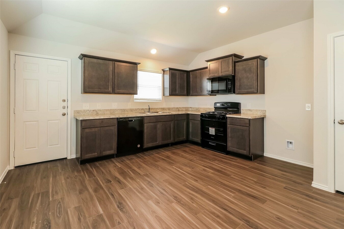 Photo - 2501 Grayling Dr