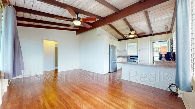 Building Photo - 44-123 Mikiola Dr