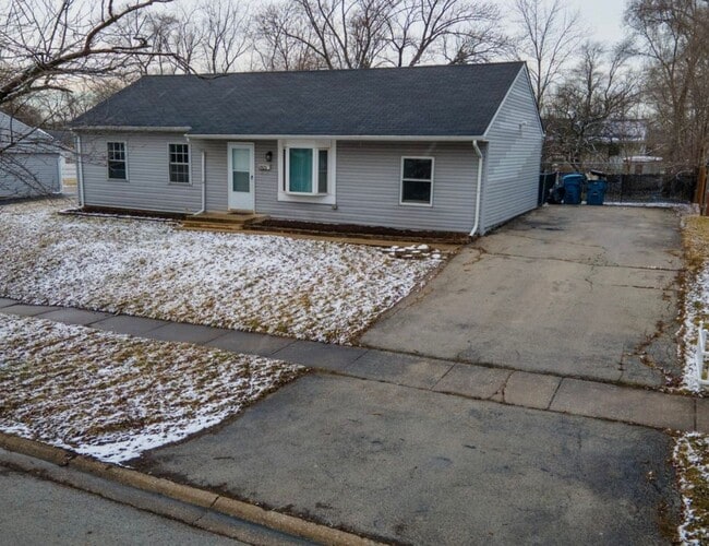 Photo - Charming 4-Bedroom Ranch in Sauk Village