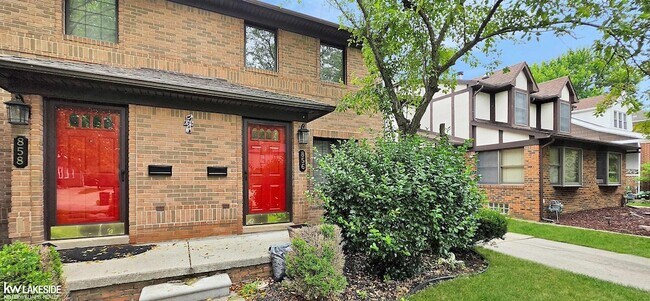 Photo - 856 Neff Rd