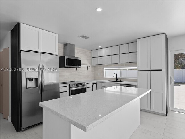 Photo - 421 S 56th Terrace
