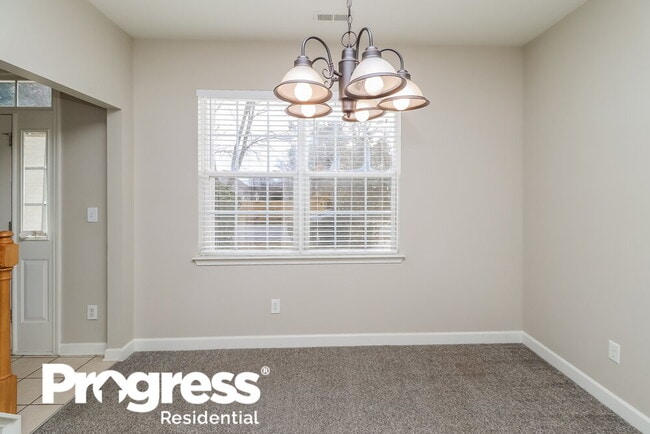 Photo - 234 Kendra Dr SW