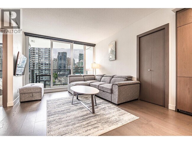Photo - 68 Smithe St Unit 1121