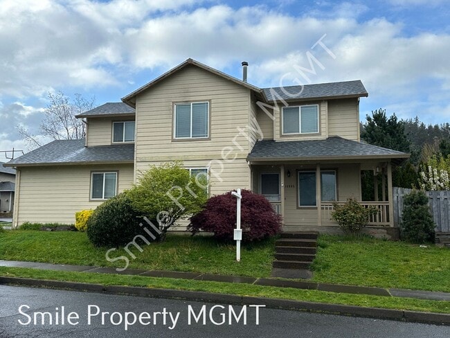 Building Photo - 3 Bedroom House in Happy Valley