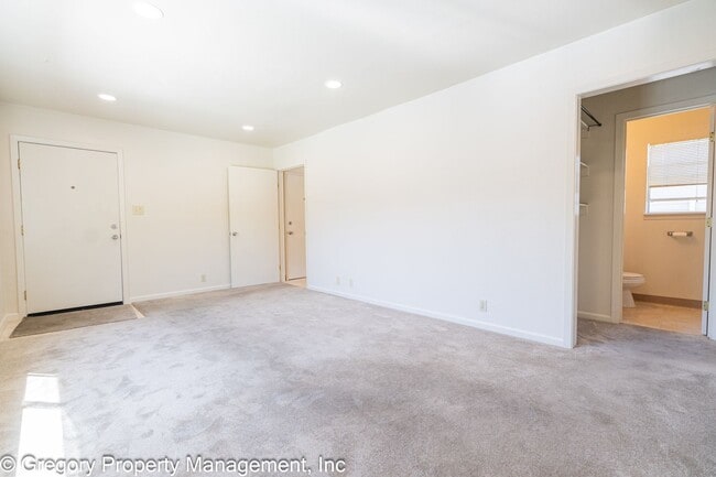 Photo - 1710 Benton St Unidad D