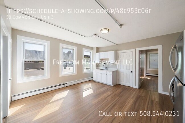 Photo - 50 1/2 Common St Unit 5