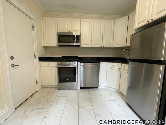 Photo - 24 Chauncy St Unit 8