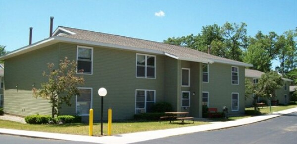 Croze Manor Apartments - Croze Manor Apartments