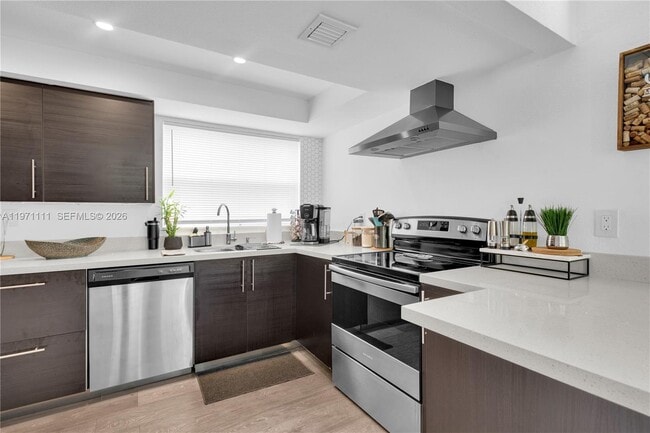 Photo - 830 NW 87th Ave Unidad 406