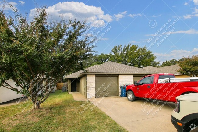 Building Photo - 2806 James Rd Rental