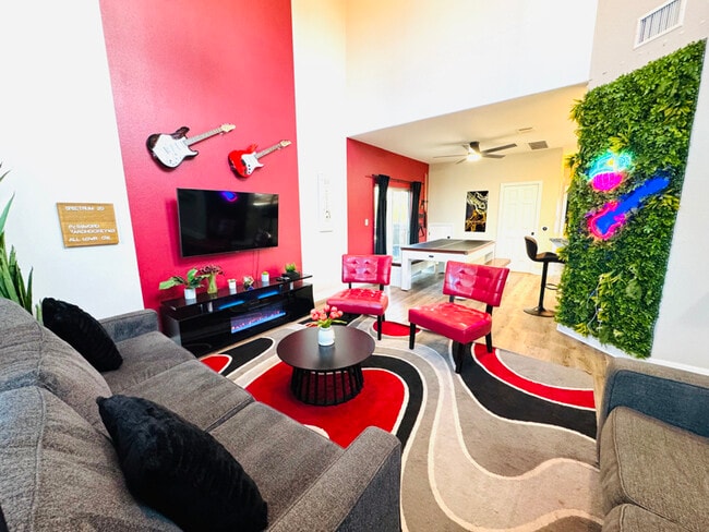 Photo - 2801 Goodwin Ave