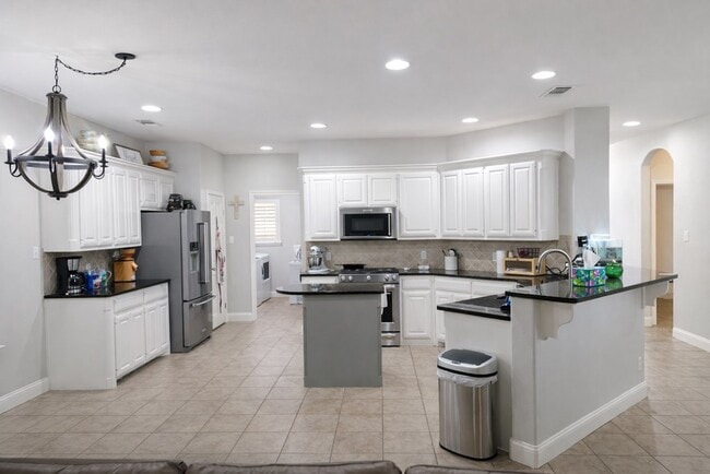 Photo - 2917 Dustin Dr