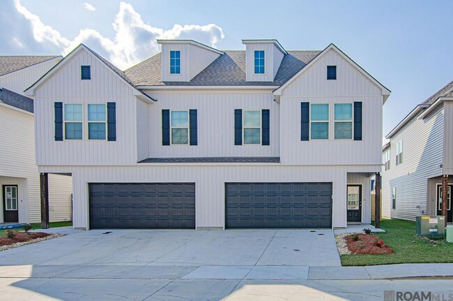 Photo - 5618 Cottage Lake Dr