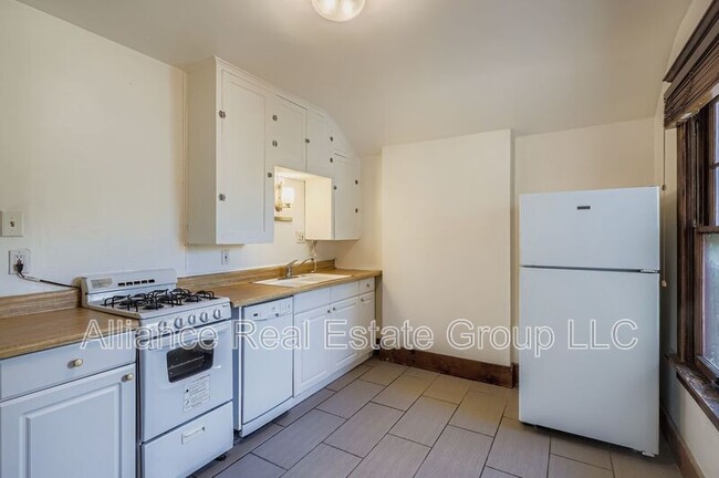 Photo - 3020 Lowell Blvd Unit #2