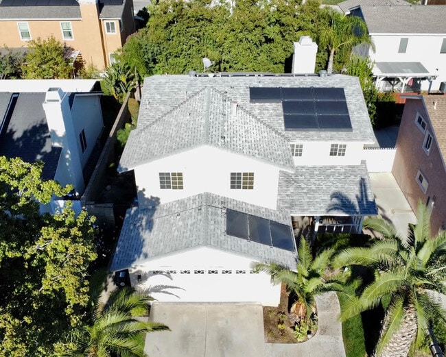 Photo - 21945 Centurion Way