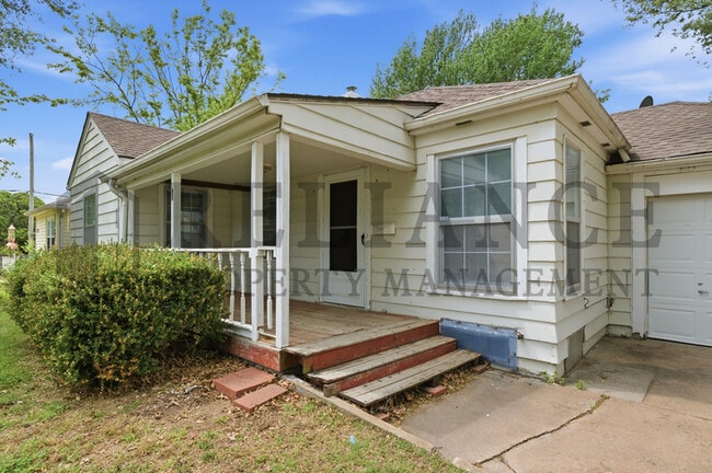 Photo - 571 S Roosevelt St