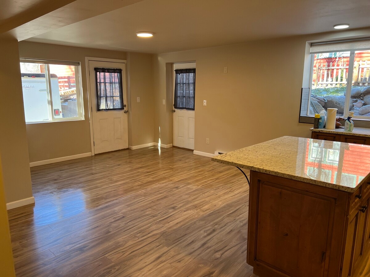 Photo - 1111 Pitkin Ave Unidad A