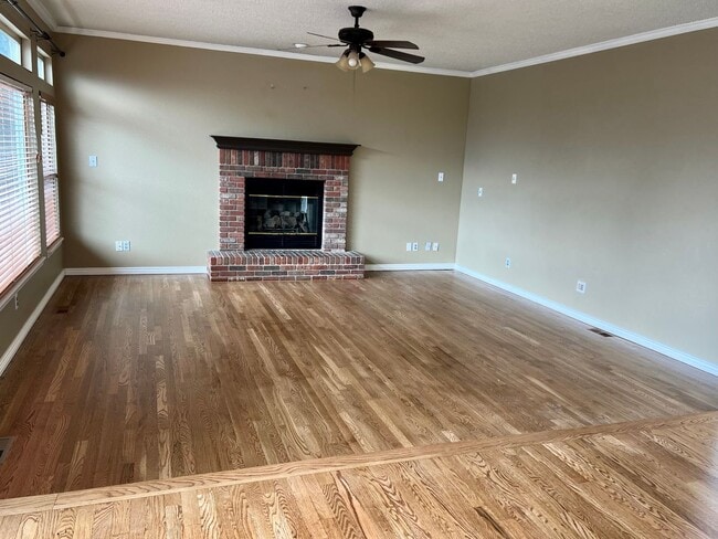 Photo - Gleneagle 4 Bed 2 Story Home with Stunning Mt. Views