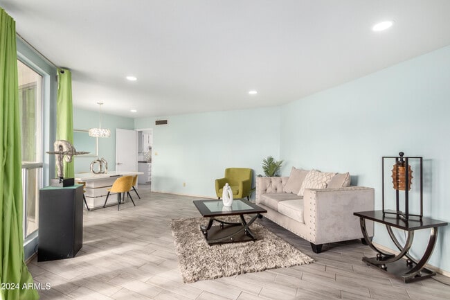 Photo - 4428 W Laurie Ln