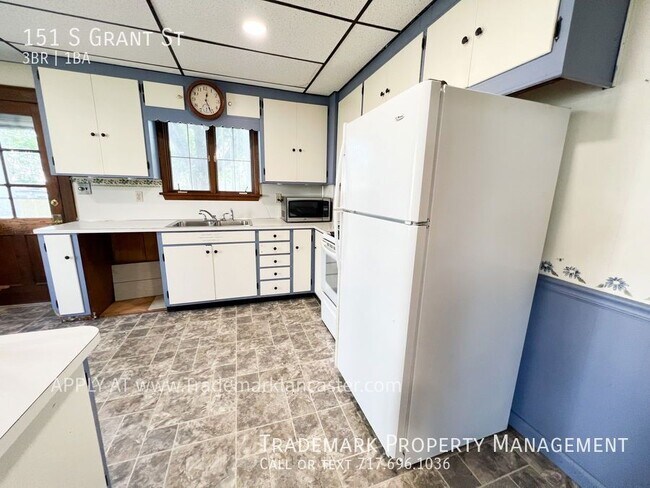 Photo - 151 S Grant St