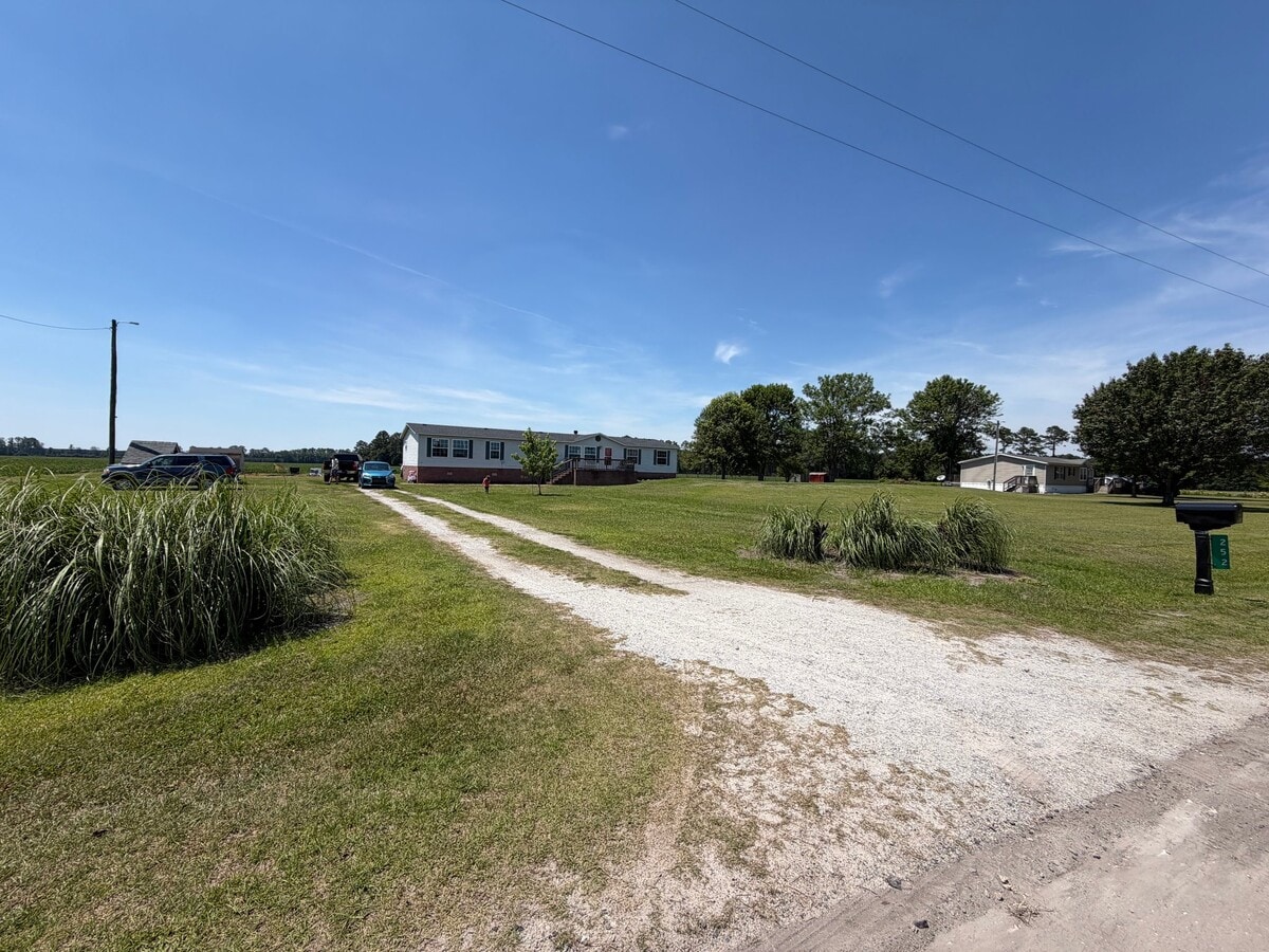 Photo - 252 Heath Swamp Rd