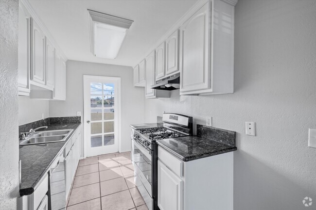 Building Photo - 1133 Ohio Rental