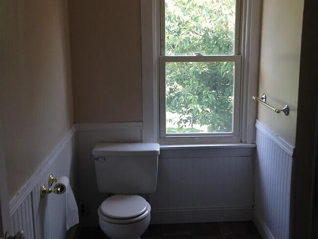 Photo - 148 W Frederick St