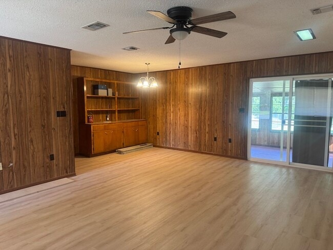 Photo - Middle of Town