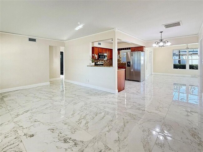 Photo - 8802 109th Ln N